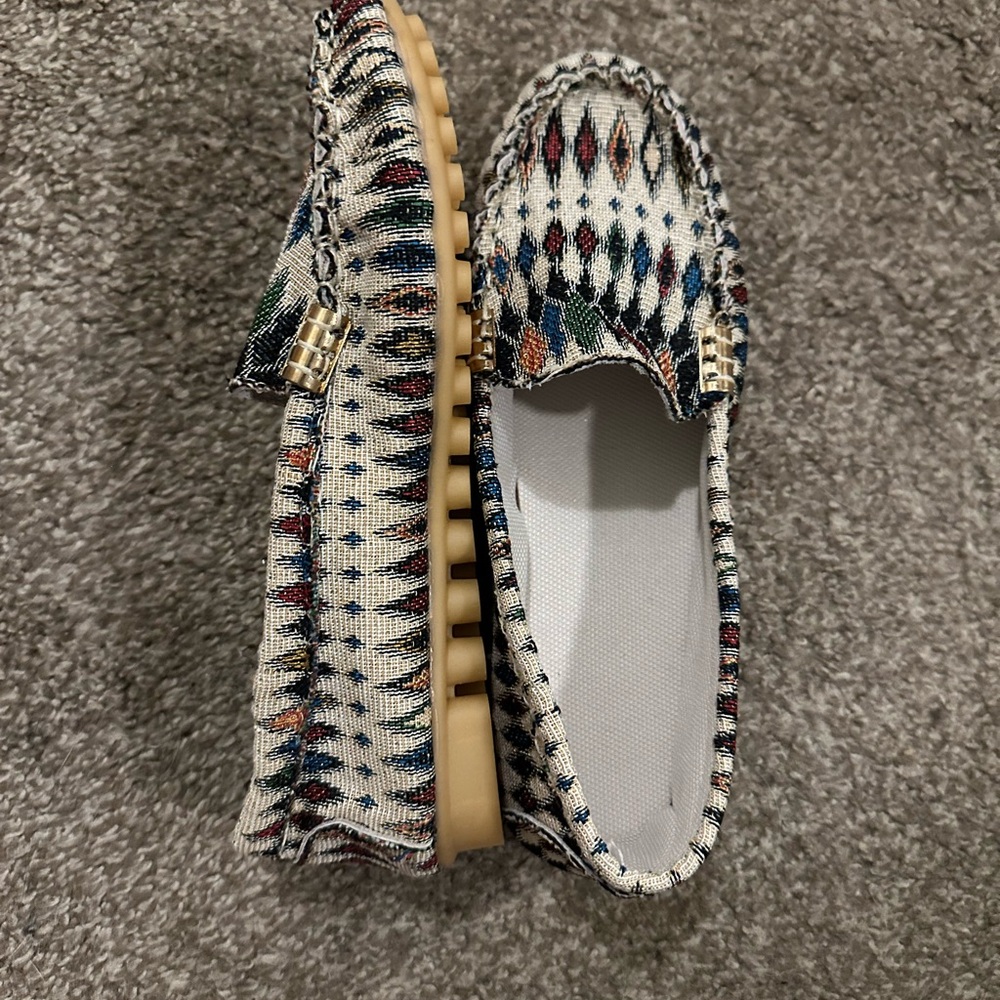 Colorful Patterned Loafers - Picture 2 of 5